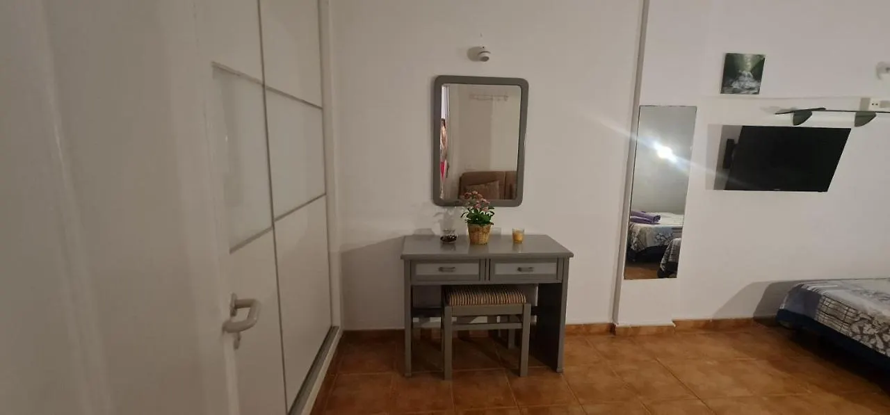 Vivienda Vacacional Marineda Sol Con Piscina El Medano 0*, 厄尔梅达诺